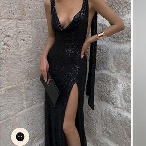Elegant Black Sequin Evening Dress